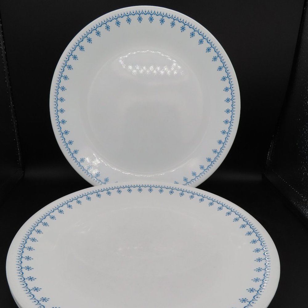 Set of 4, Vintage Corelle Dinner Plate 10 1/4 in, Snowflake Blue